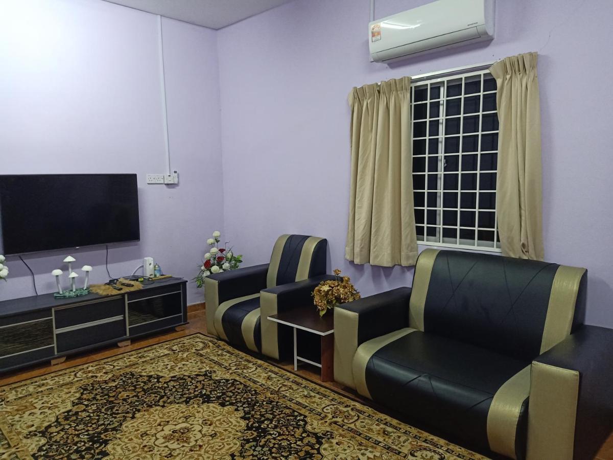 Aliza Scawa Homestay Kuala Pilah Exterior photo